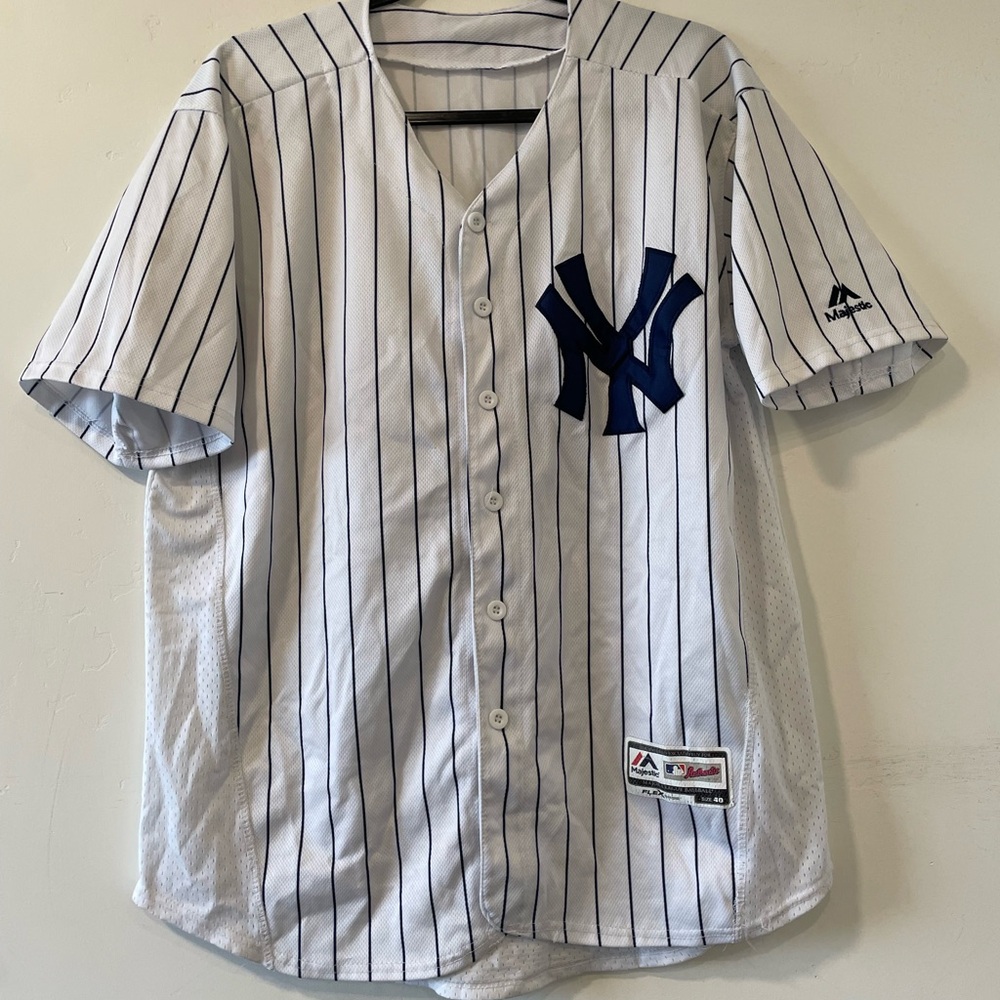 York Yankees Jersey Size 40 Majestic MLB Baseball Aaron Judge #99